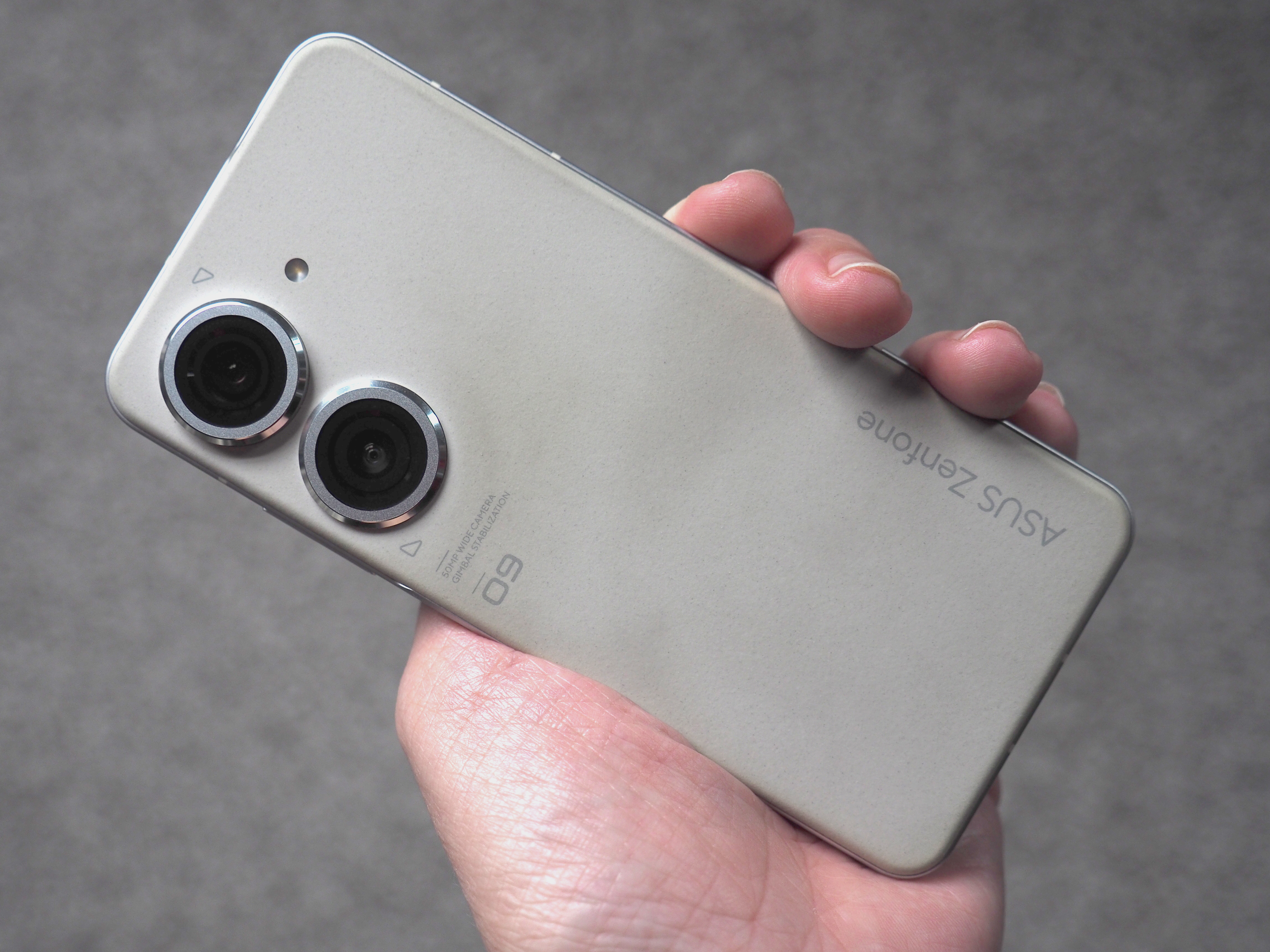 ASUS Zenfone 9 Phone Review - Introduction | ePHOTOzine