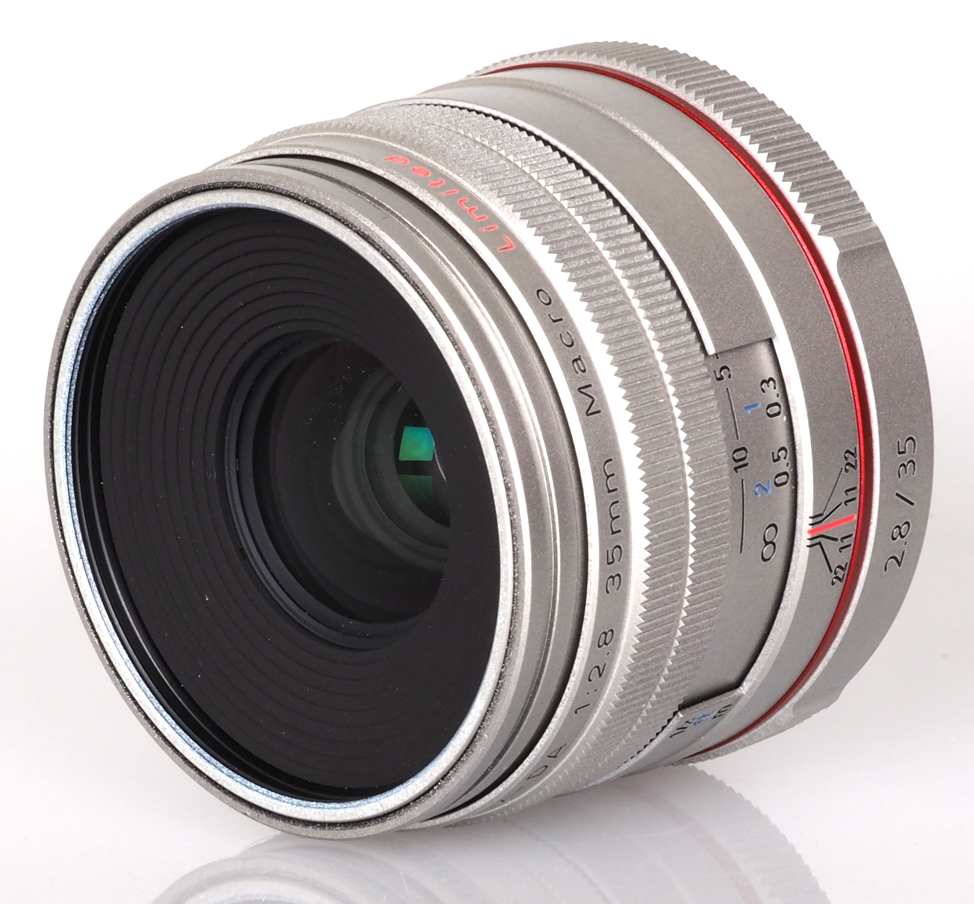 HD PENTAX-DA 35mm f/2.8 Macro Limited Lens Review | ePHOTOzine