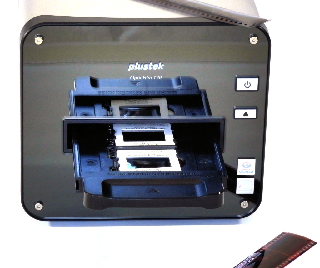 xlg_highres-plustek-120-front-